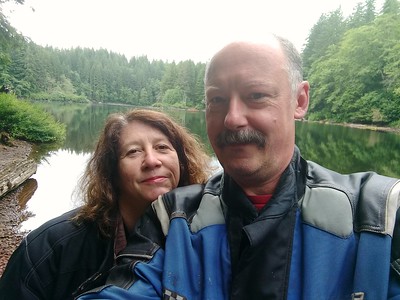Jayne and Stefan posing in front of Lost Lake
